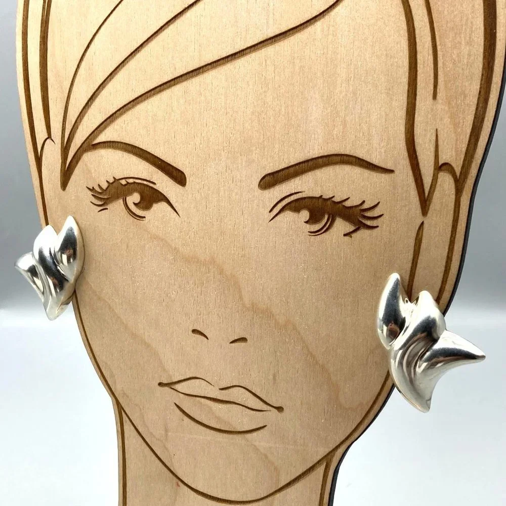 Vintage Sterling Silver Puffy Taxco Earrings, Abstract Modernist Design Clip Ons - Picture 5 of 6